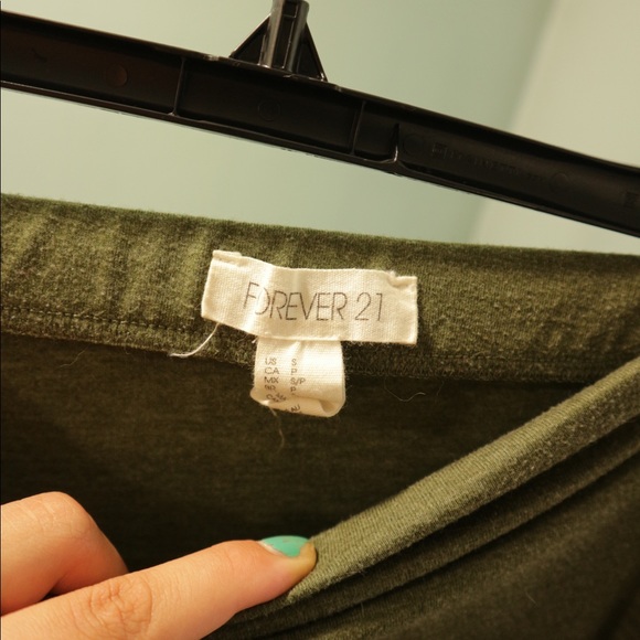 Green Pencil Skirt - Picture 3 of 3